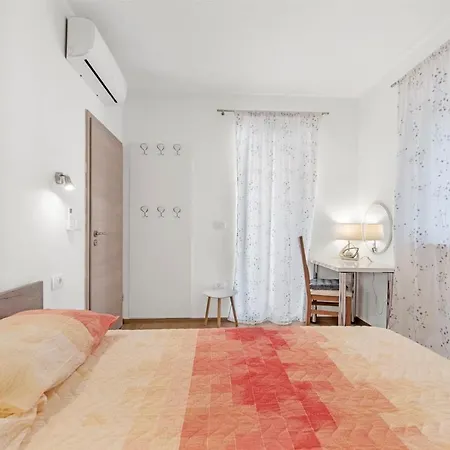 Mariuccia With Private Pool * Vrsar