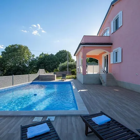 Apartament Mariuccia With Private Pool *