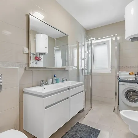 Apartman Mariuccia With Private Pool Vrsar