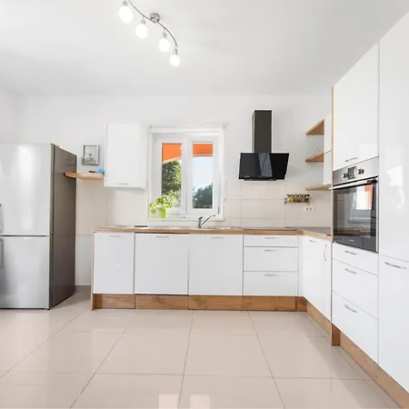 Apartman Mariuccia With Private Pool *
